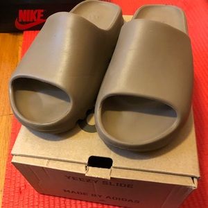 Yeezy slide core